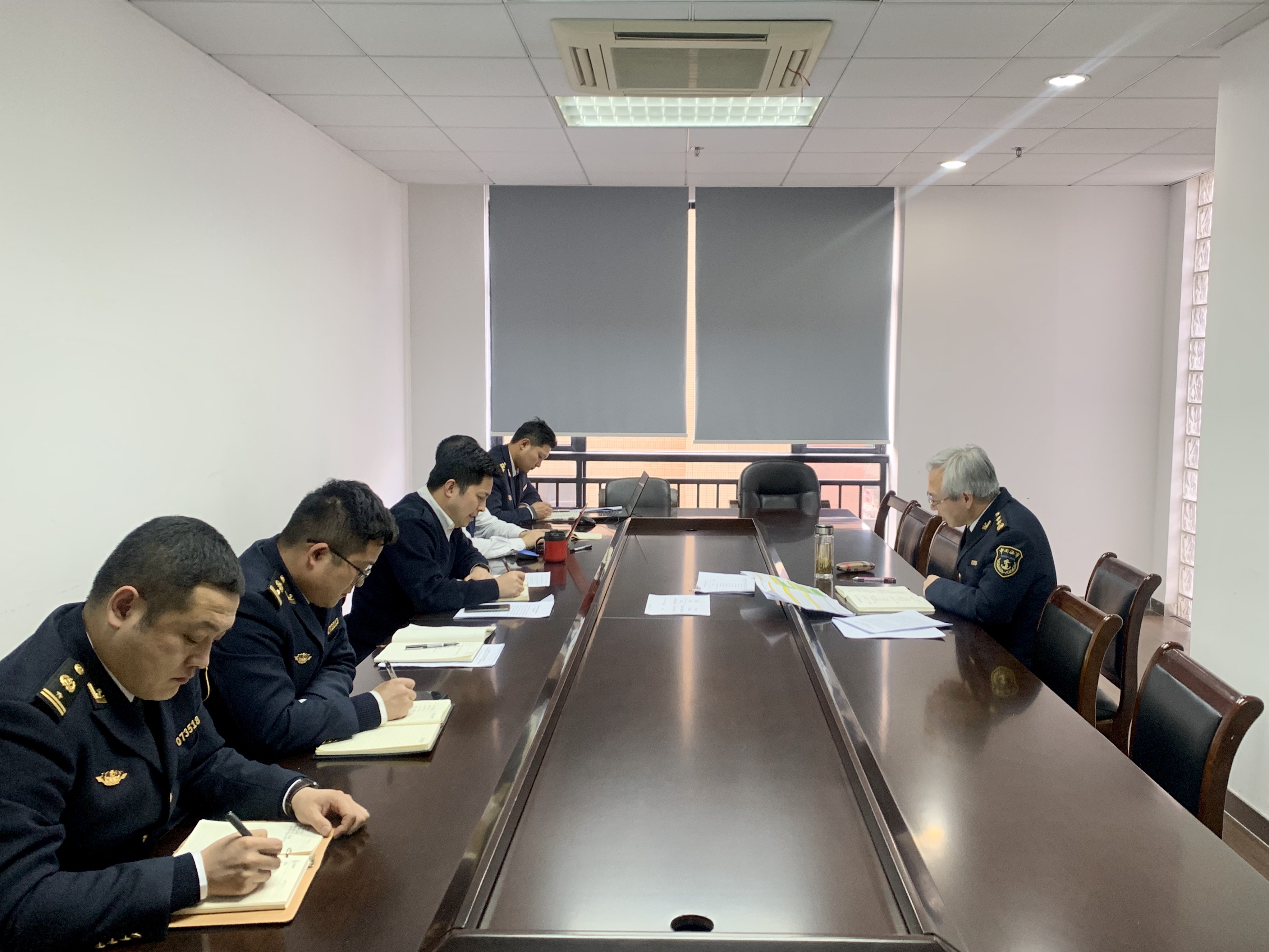 梁永铭副局长专题听取浙江海事局水上交通专项整治三年行动专班工作